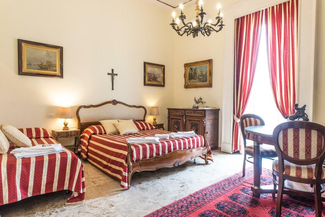B&B Graziani Relais Napoli Eksteriør billede